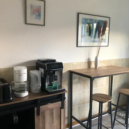 Szálloda Marina Avec Terrasse Dans Avec *